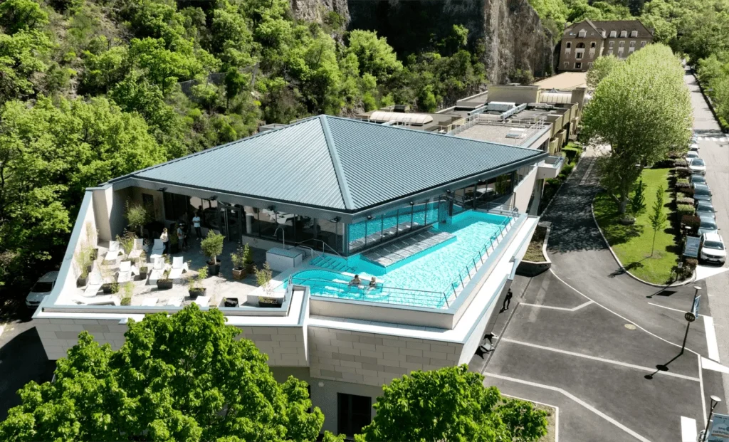 Spa Thermal de Haute Provence vue drone