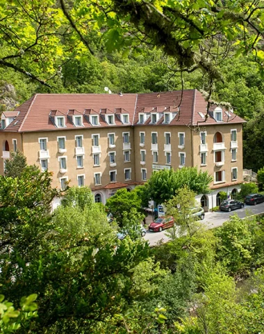 Hotel Le Richelme im Vallon des Eaux Chaudes in Digne-les-Bains