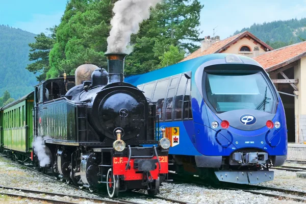 Train des pignes classique ou train à vapeur ?