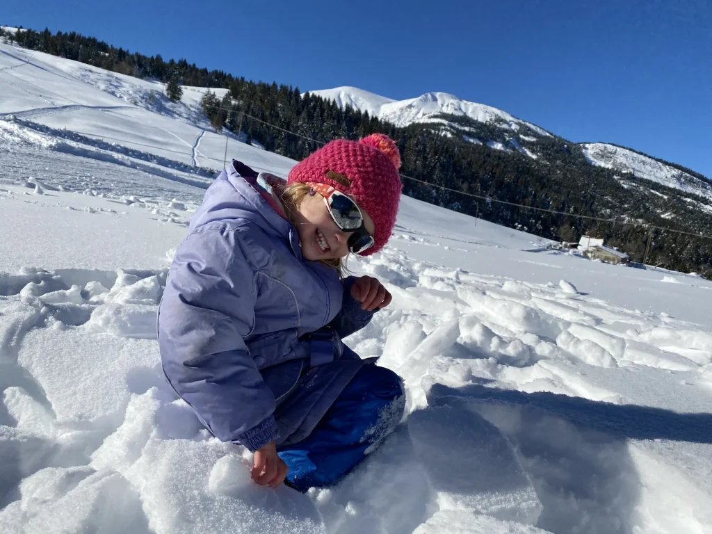 Enfant dans la neige au Fanget